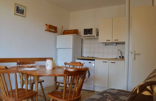 Saint-Cyprien Plage Apartment | Ground Floor Apartment with Pool, Terrace, and Parking, 250m from Beach