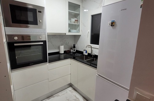 Torrevieja Apartment | Ground floor apartment with terrace and pool 900 meters from the beach