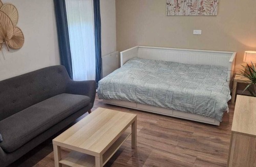 Taverny Apartment | Ground floor apartment