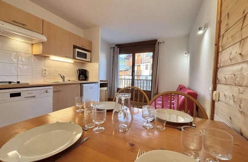 Flumet Apartment | Ground floor, balcony, ski locker, 27m², Flumet