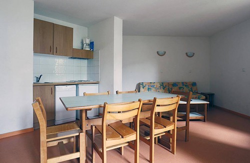 Peyragudes Apartment | Ground floor, balcony, tv, ski locker, 35m², Peyragudes