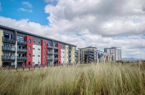 Castle Apartment | Ground Floor Beach Front Apartment