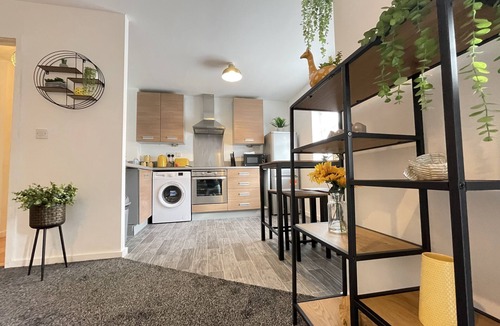 Littleover Apartment | Ground Floor Deluxe - Courtyard View