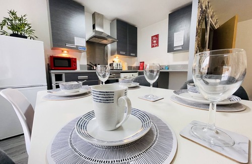 Littleover Apartment | Ground Floor Deluxe - Courtyard View