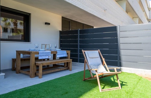 Roques Daurades Apartment | Ground floor with private garden 1min beach