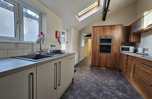 City Centre Apartment | Ground floor apartment close to town centre