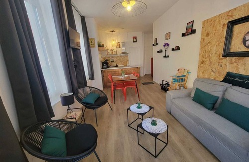 Gare Apartment | Ground floor in the heart of downtown Calais