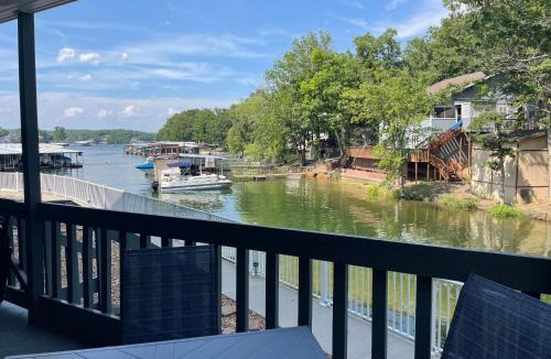 Osage Beach Apartment | Ground Floor! Lakefront! Pool! ! Convenient Fishing! STAIRS OPTIONAL!
