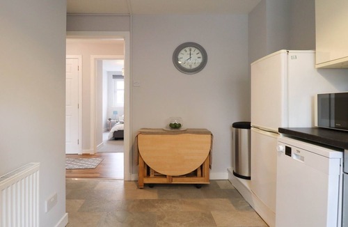 Paisley Apartment | Ground Floor Main Door Apartment with Parking