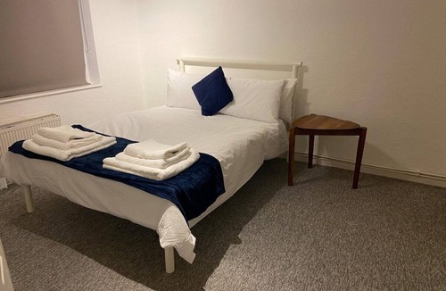 Reading Apartment | Ground-floor Maisonette