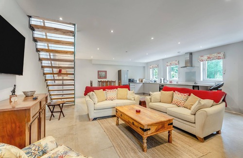 New Forest District Cottage | Ground Floor: nOpen plan living space.