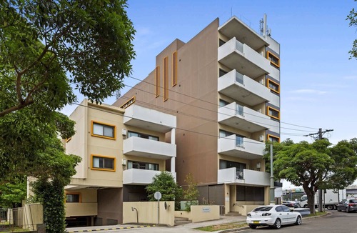 Strathfield Apartment | Ground Floor One-Bed with Courtyard Access