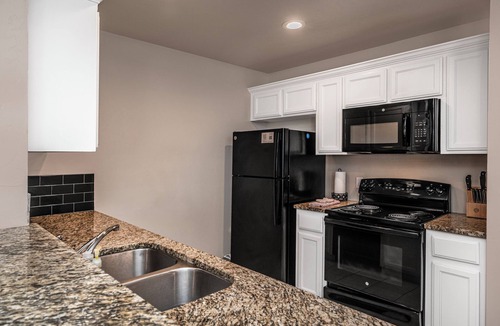 Central Oklahoma City Condo | Ground Floor - Spacious 2 Bed - Reserved Parking