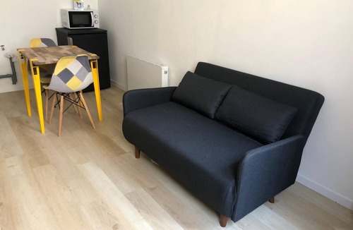 Ille-sur-Tet Apartment | Ground floor studio apartment in the center of ille sur tet.
