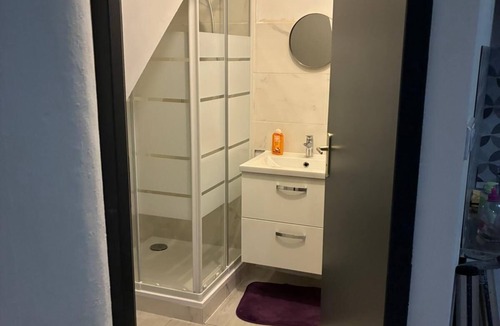 Ille-sur-Tet Apartment | Ground floor studio apartment in the center of ille sur tet.