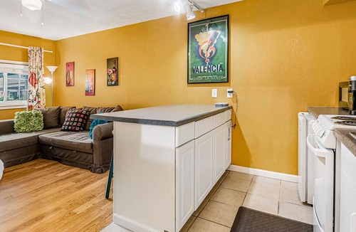 Saugatuck Condo | Ground floor studio with WiFi, large kitchenette, partial AC, and great location