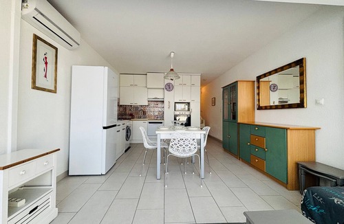 Argeles Plage Apartment | Ground floor T2 apartment facing the sea with parking