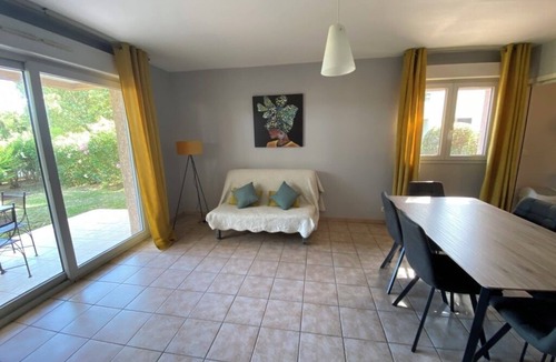Baillargues Apartment | Ground floor with garden Baillargues