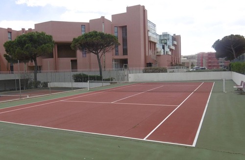 Sete Apartment | Ground floor with pool and sea access, private parking