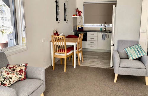 Jindabyne Apartment | Ground level studio with lake view.