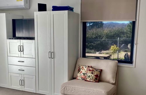 Jindabyne Apartment | Ground level studio with lake view.