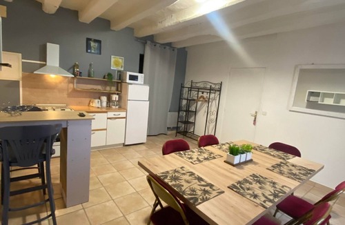 Azay-le-Rideau House | Group accommodation in the center of Azay le Rideau