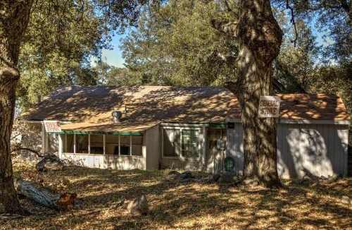 Pauma Valley House | Group Bunkhouse Sleeps 12 Mountain Views