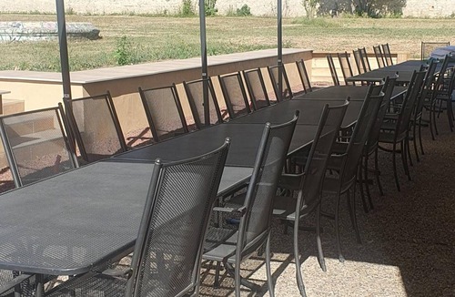 Louchy-Montfand Cottage | Group Cottage up to 36 People, Garden and Wifi