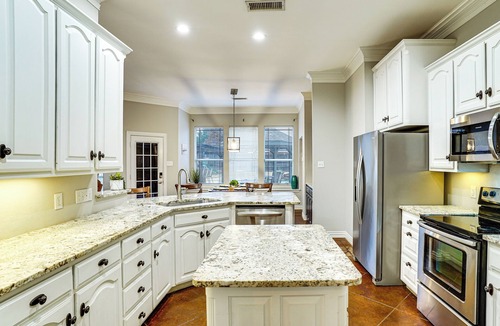 Burleson House | Group-Friendly Burleson Getaway w/Outdoor Oasis