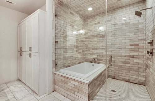 Rosewood House | Group friendly location near downtown activities, long term availability