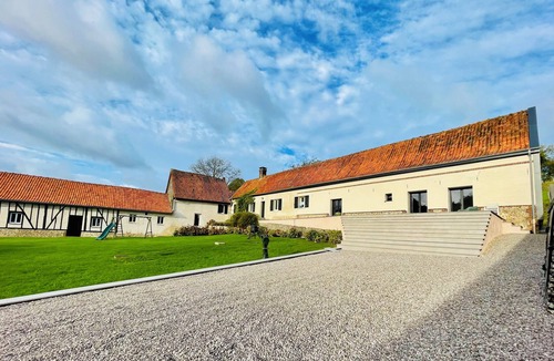 Alette House | Group Gîte: Domaine de la Vacquerie