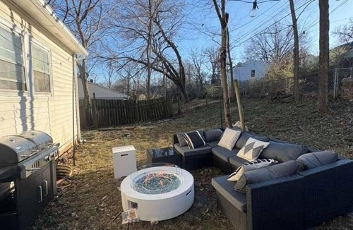 Kansas City House | Group Getaway Sleeps 7 Grill Fire Pit