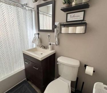 Kansas City House | Group Getaway Sleeps 7 Grill Fire Pit