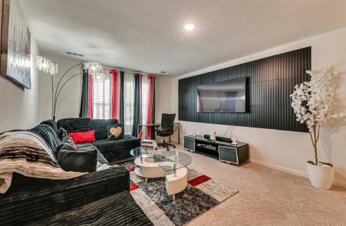 Princeton House | Group Haven in Princeton! WFH Ready & Ample Space