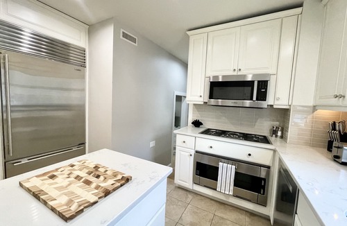 Old Town Apartment | GROUP LUX in Old Town/Gold Coast (+private roof)