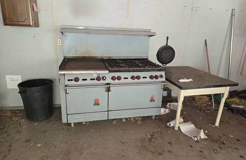 Monticello Resort | Group Pavilion with cooking area