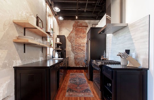 Heber Springs Apartment | Group Stay, 3 private studio suites in charming downtown Heber Springs
