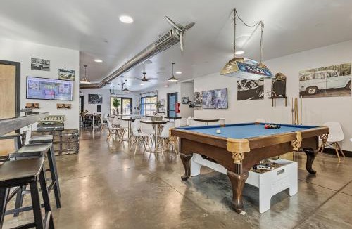 Pacific Hotel | Group suite just off Route 66