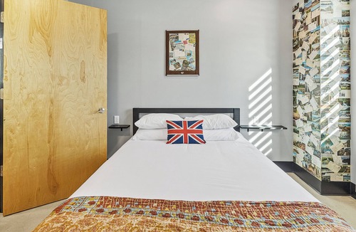 Pacific Hotel | Group suite with full kitchen and laundry on the second floor of The Landing Hub Hotel