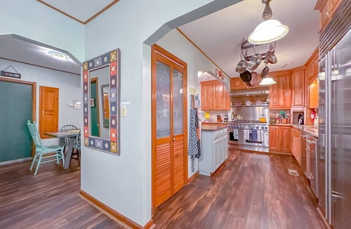 Tallahassee House | Groups Hot Tub 4b 4b Private Fun