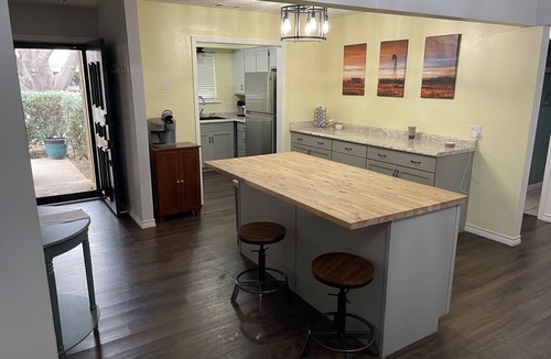 Abilene House | Grouse House-Just minutes from base.