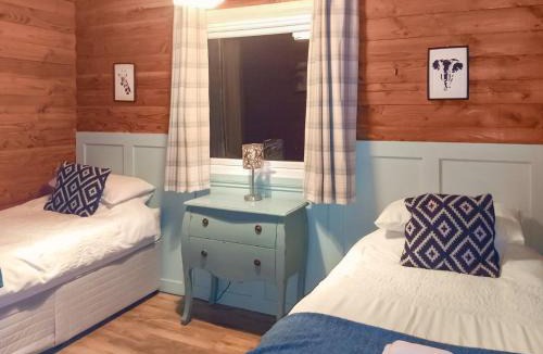 Rashfield House | Grouse Lodge