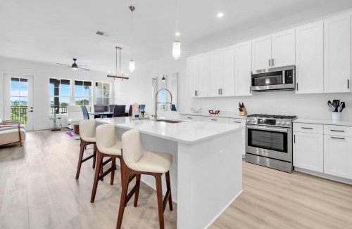 Coffeyville House | Grove Dogwood 342