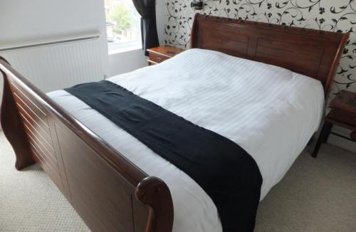 Beeston House | Grove Guest House