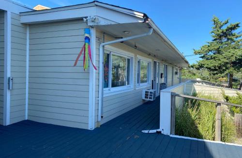 Cherry Grove Hotel | Grove Hotel