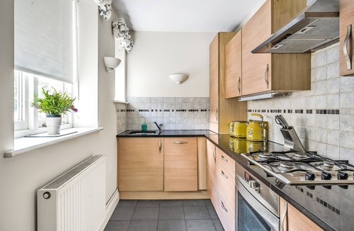 Newcastle-Under-Lyme Apartment | Grove House - By Sigma Stays