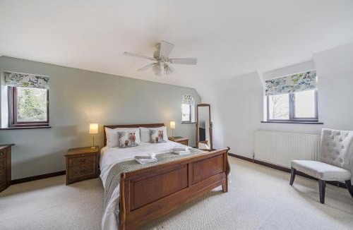 Holworth House | Grove Lodge