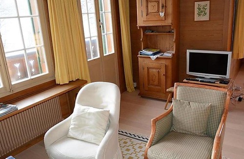 Zweisimmen Nr Gstaad Apartment | Gstaad Apartment Sleeps 7 WiFi