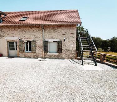 Saint-Jean-de-Vaux House | Gte du Moulin Brochat 4 toiles avec espace jacuzzi commun
