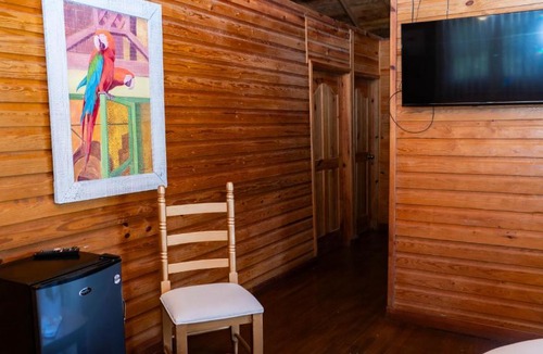 Bonao Hotel | Guacamayos Hotel